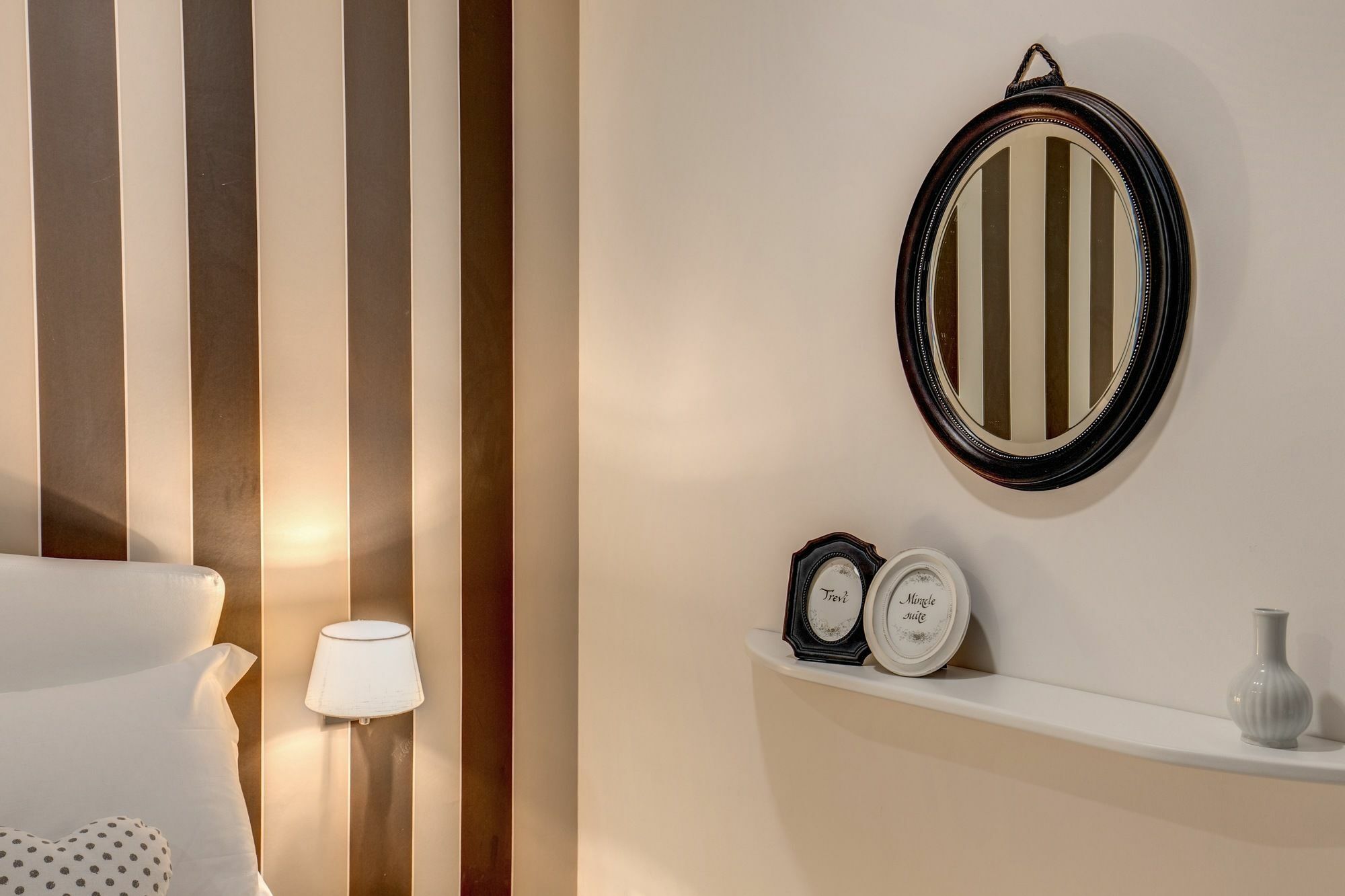 Trevi Miracle Suite Roma Exterior foto